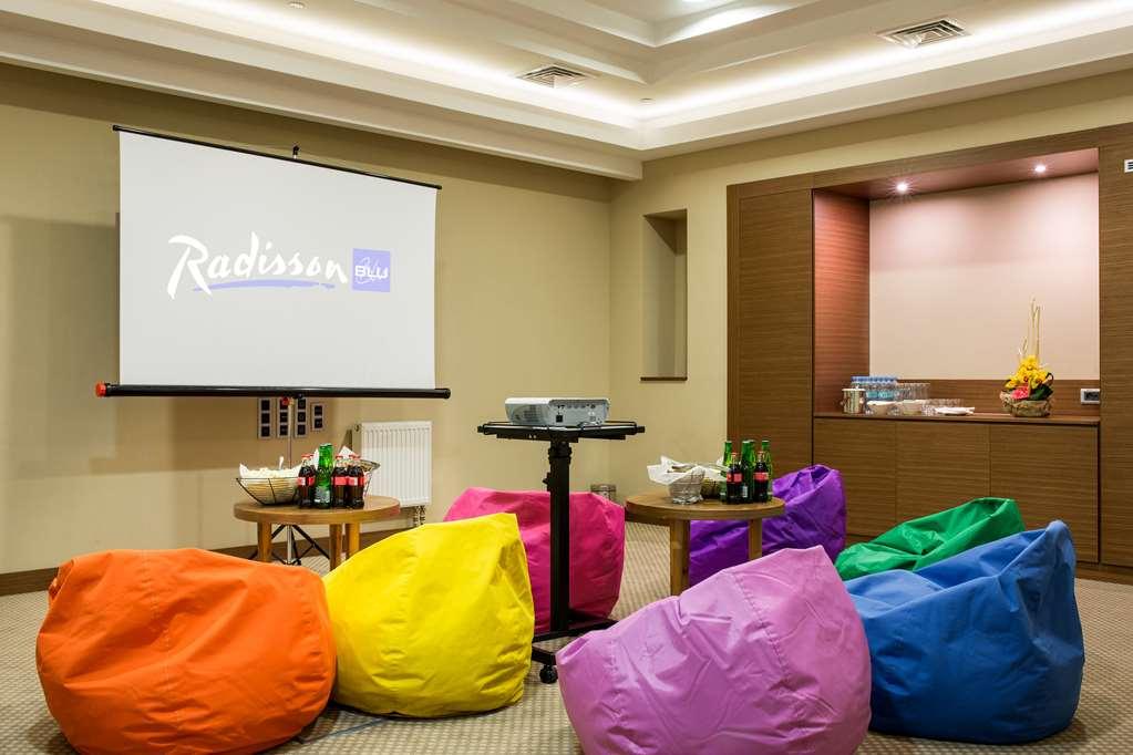 Radisson Blu Hotel, Kyiv Podil City Centre Facilities photo
